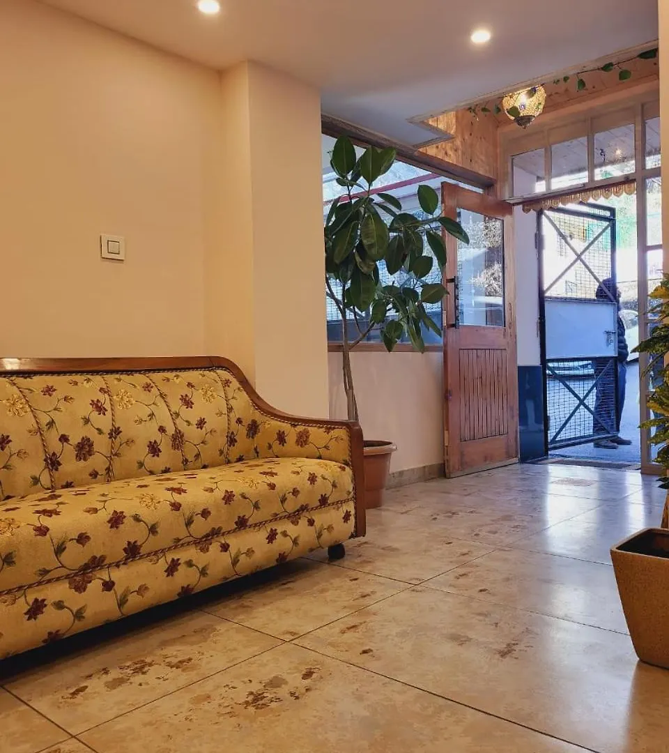 Maywood Hotel Shimla