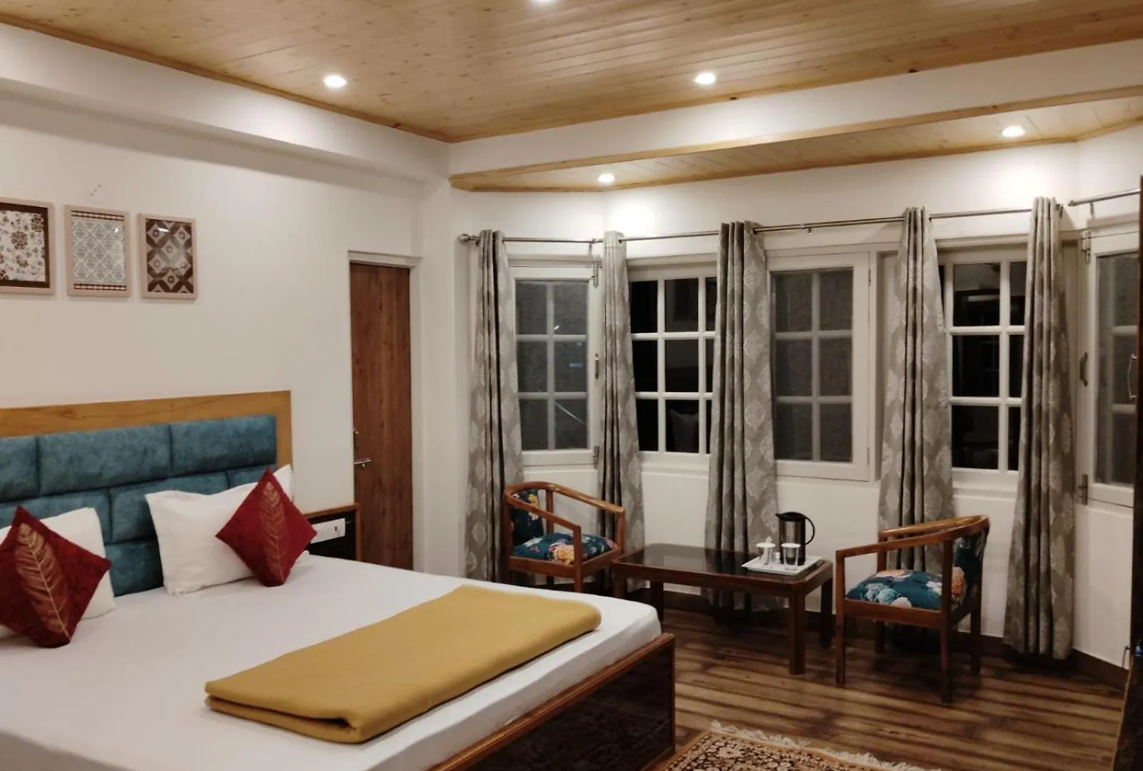 Maywood Hotel Shimla